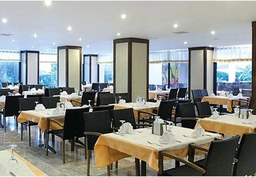 Hotel Nergis Icmeler Resort